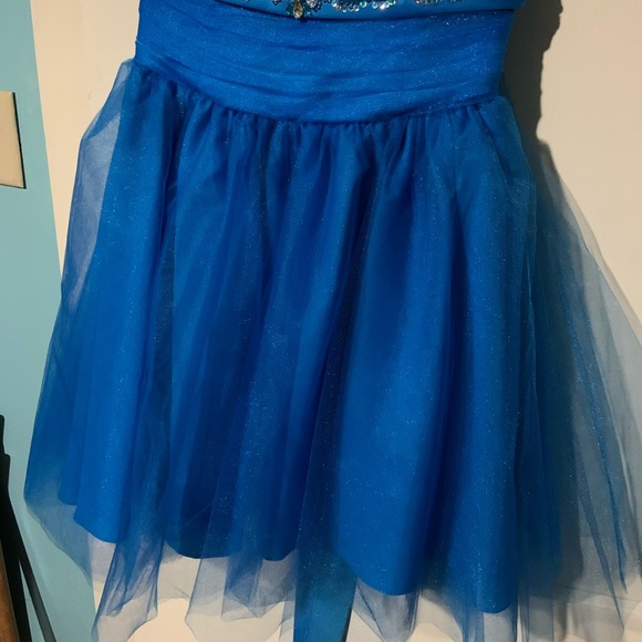 Mori Lee formal dress - Picture 8 of 8